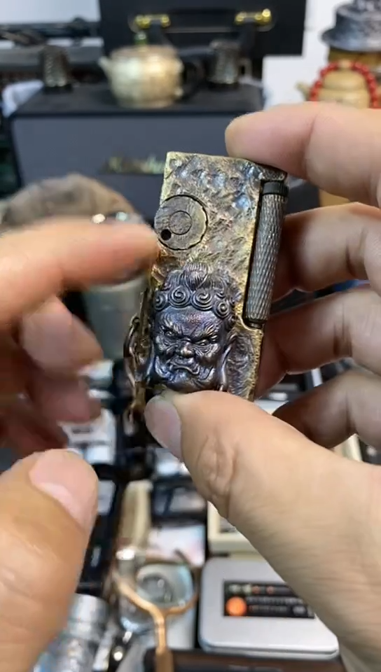 瓷片闪购商品，如图所示