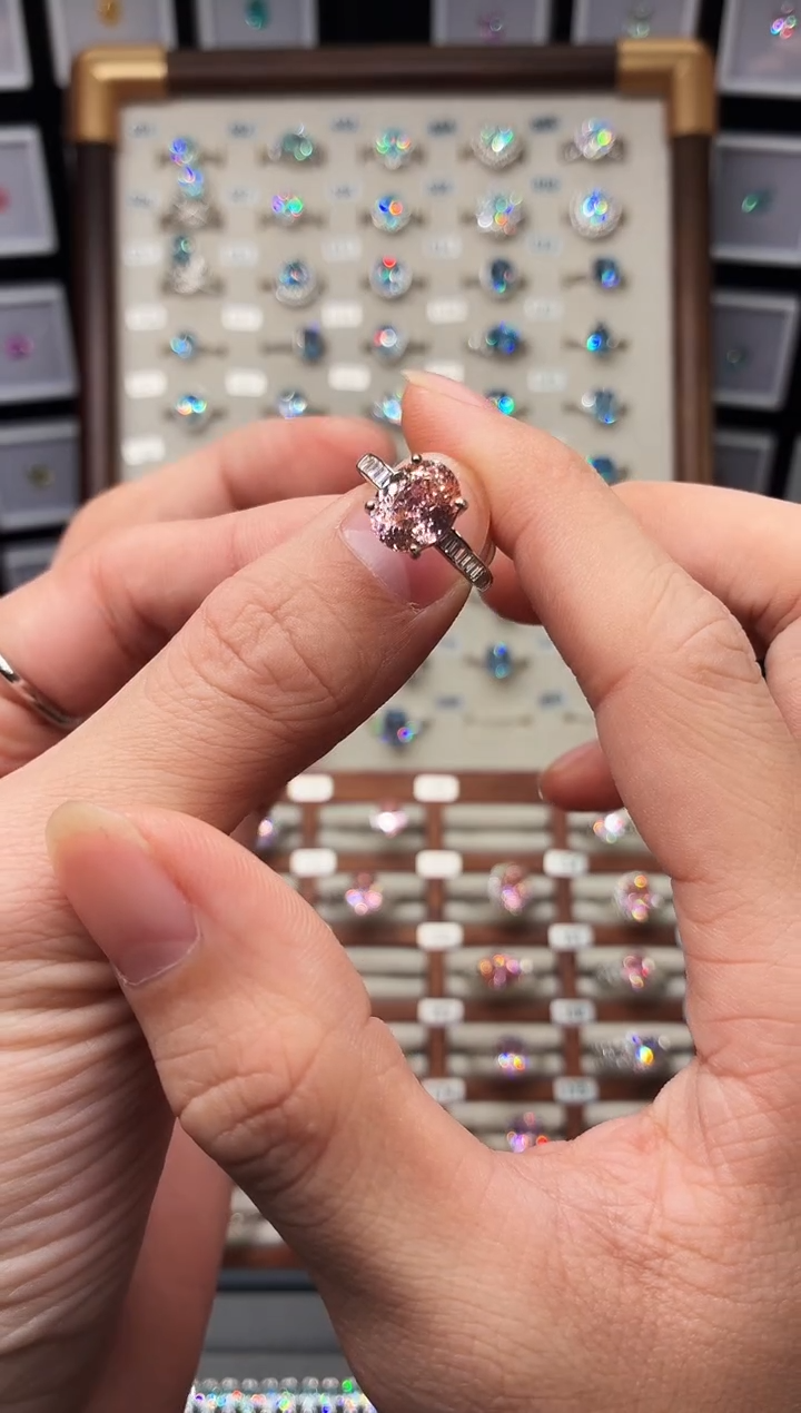 戒指彩色蓝宝石银S925镶嵌111