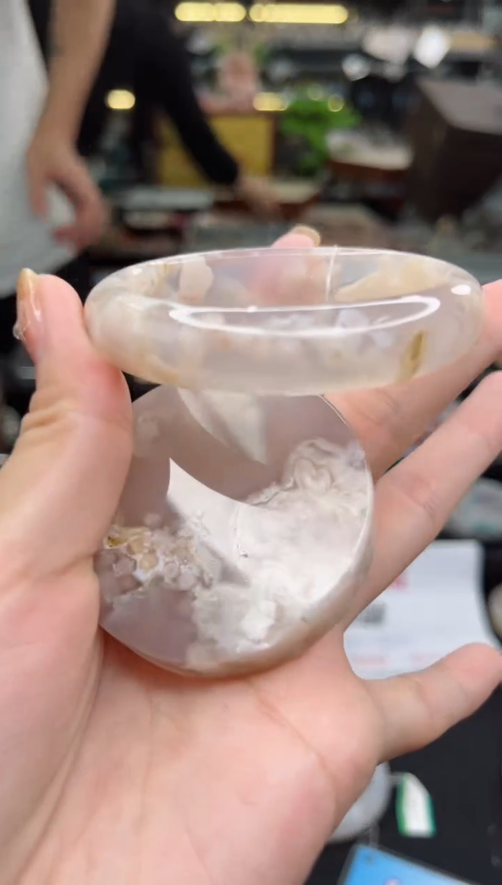 【闪购商品】石英质玉手镯未镶嵌53圈口（赠品镯心）3538711