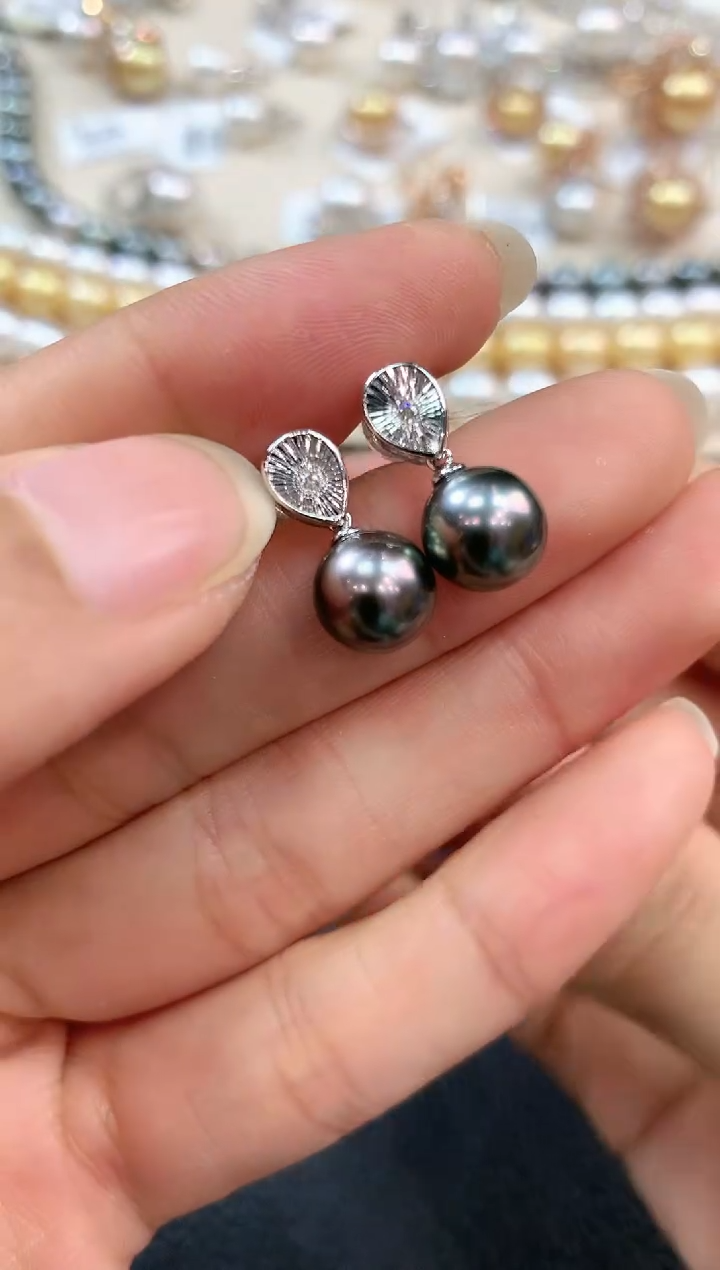 【闪购商品】海水珍珠耳饰18K金镶嵌m28
