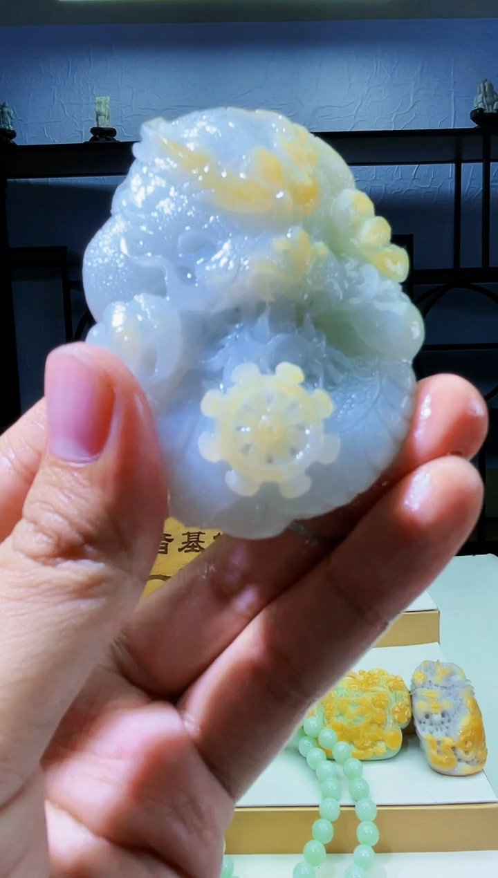 【闪购商品】定制翡翠未镶嵌毛货01250032