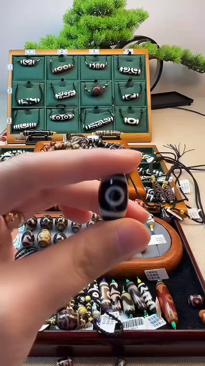 玛瑙/玉髓（覆膜）颈饰未镶嵌49（微瑕随机发货）