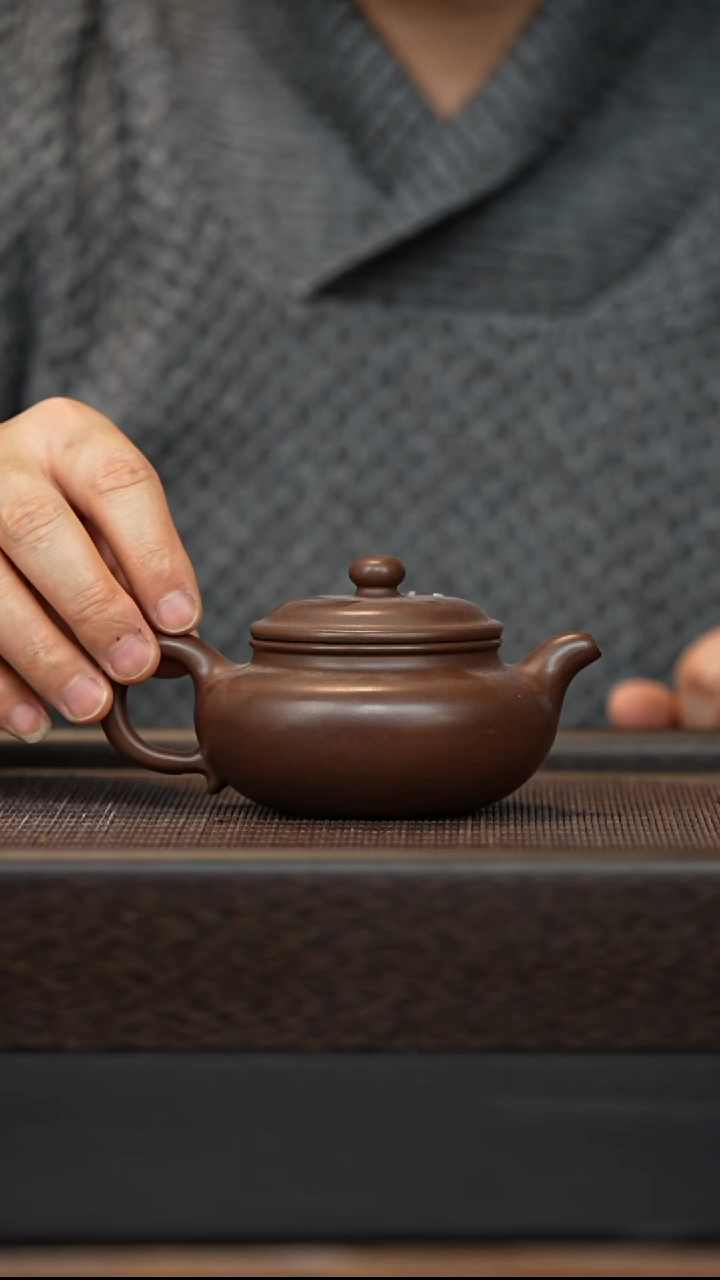 茶壶紫砂宜兴紫砂壶  h03575