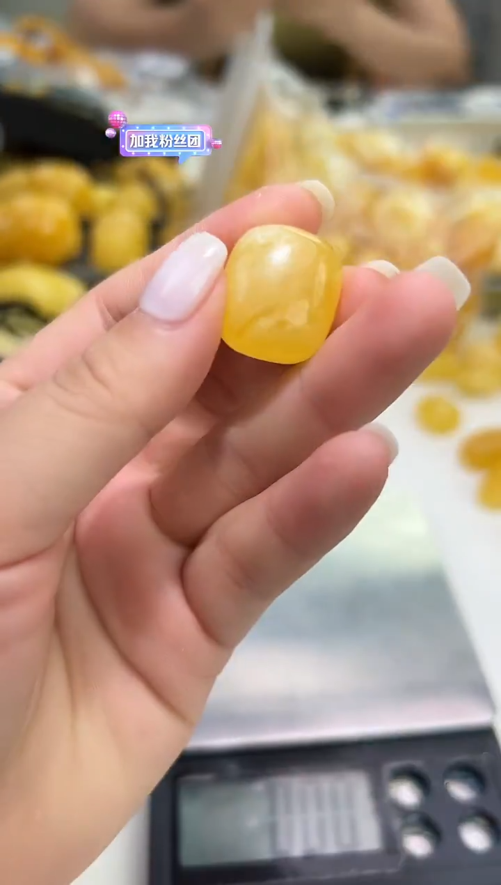 裸石琥珀未镶嵌琥珀蜜蜡吊坠