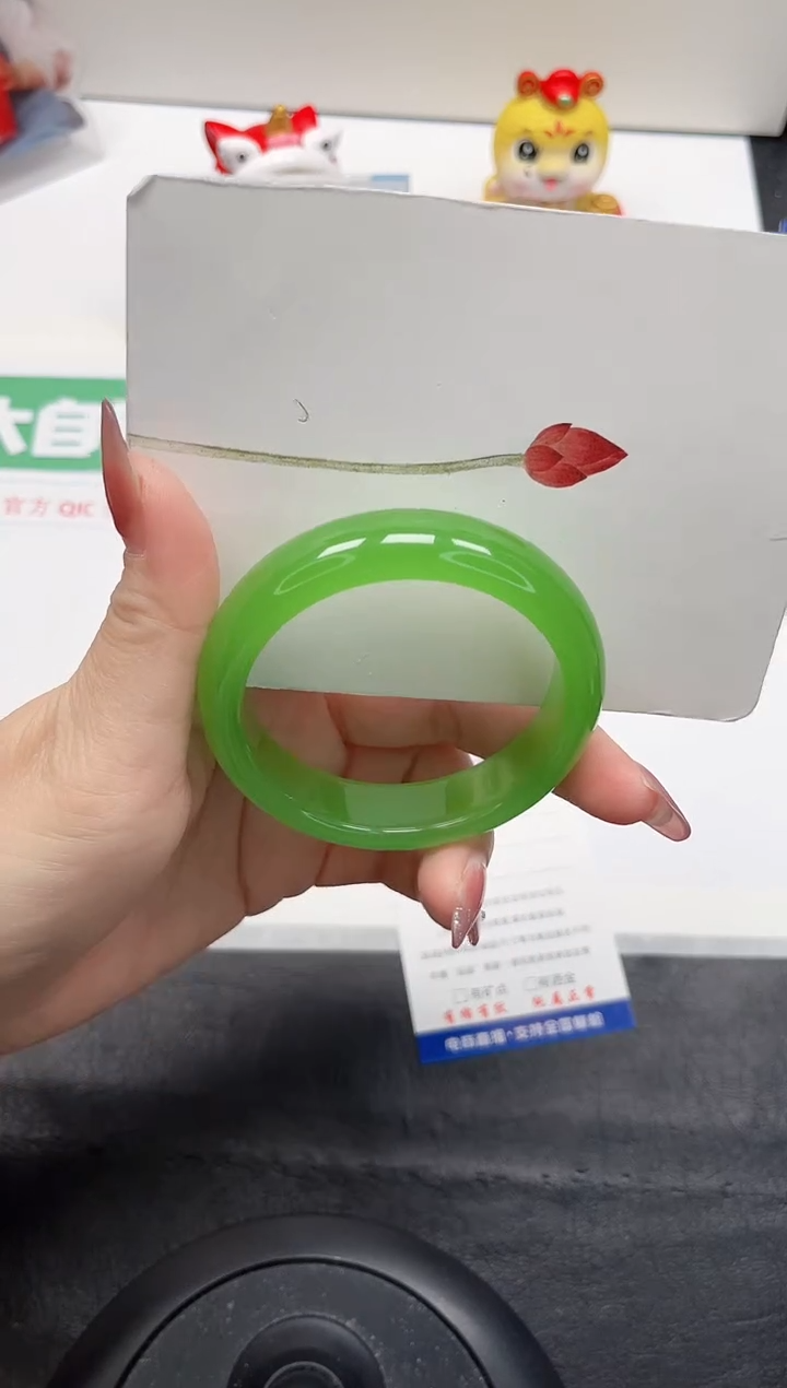 【闪购商品】石英质玉手镯未镶嵌77-54