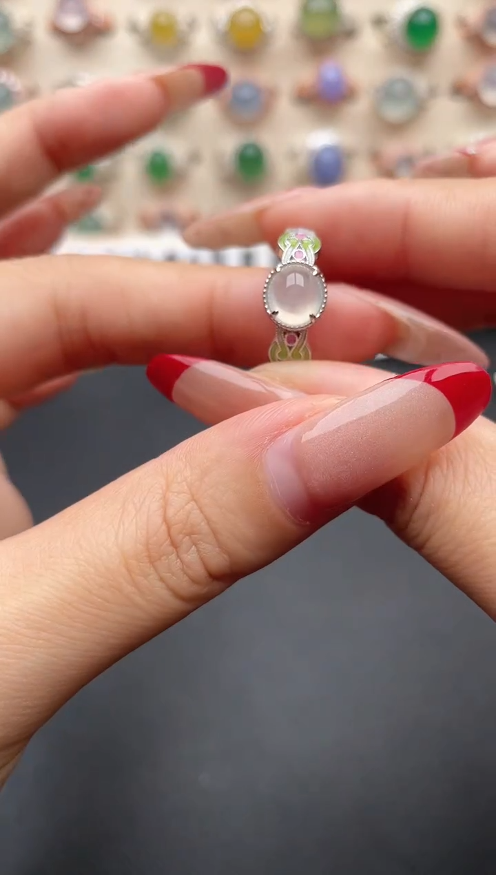 【闪购商品】翡翠戒指银S925镶嵌一物一证一礼盒