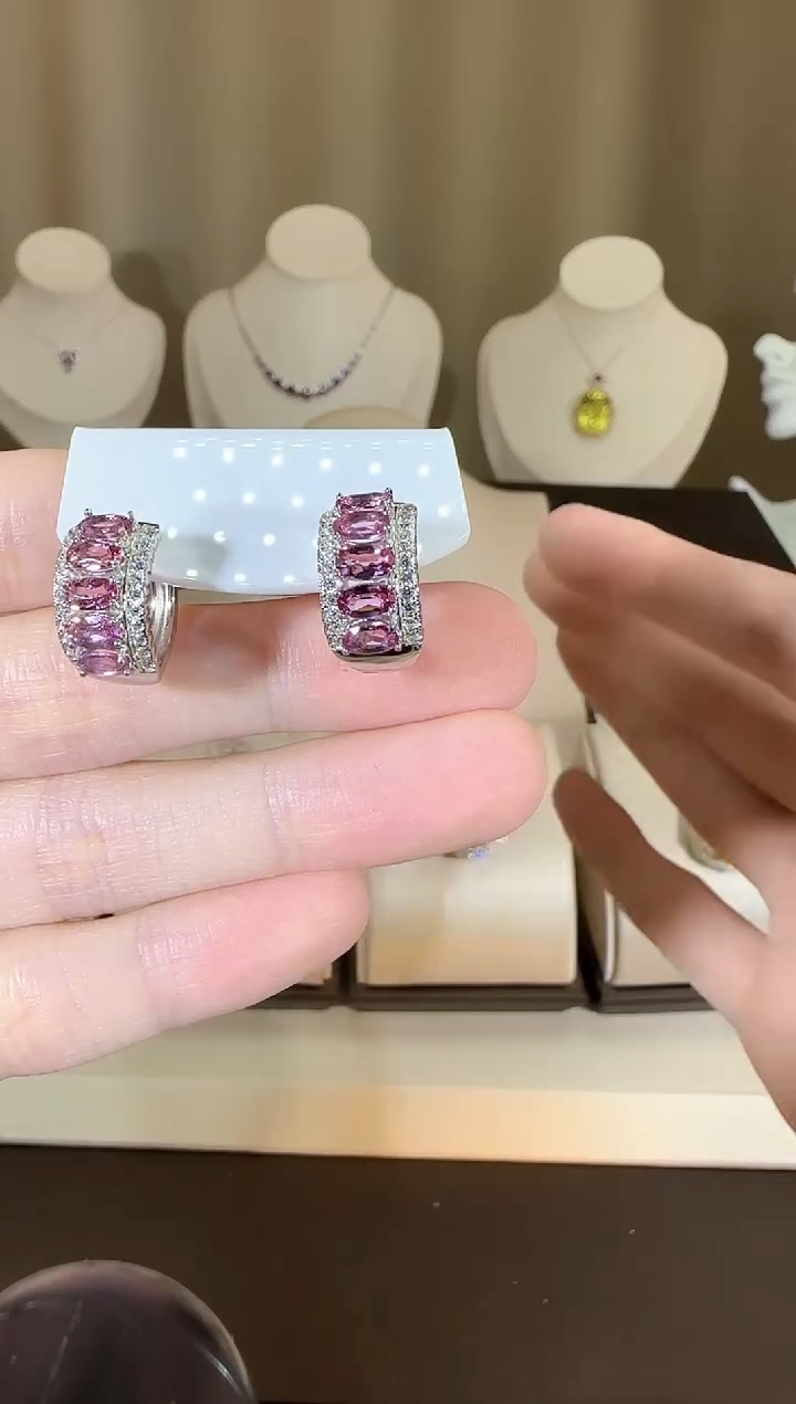 【闪购商品】石榴石耳饰银S925镶嵌8mm耳扣