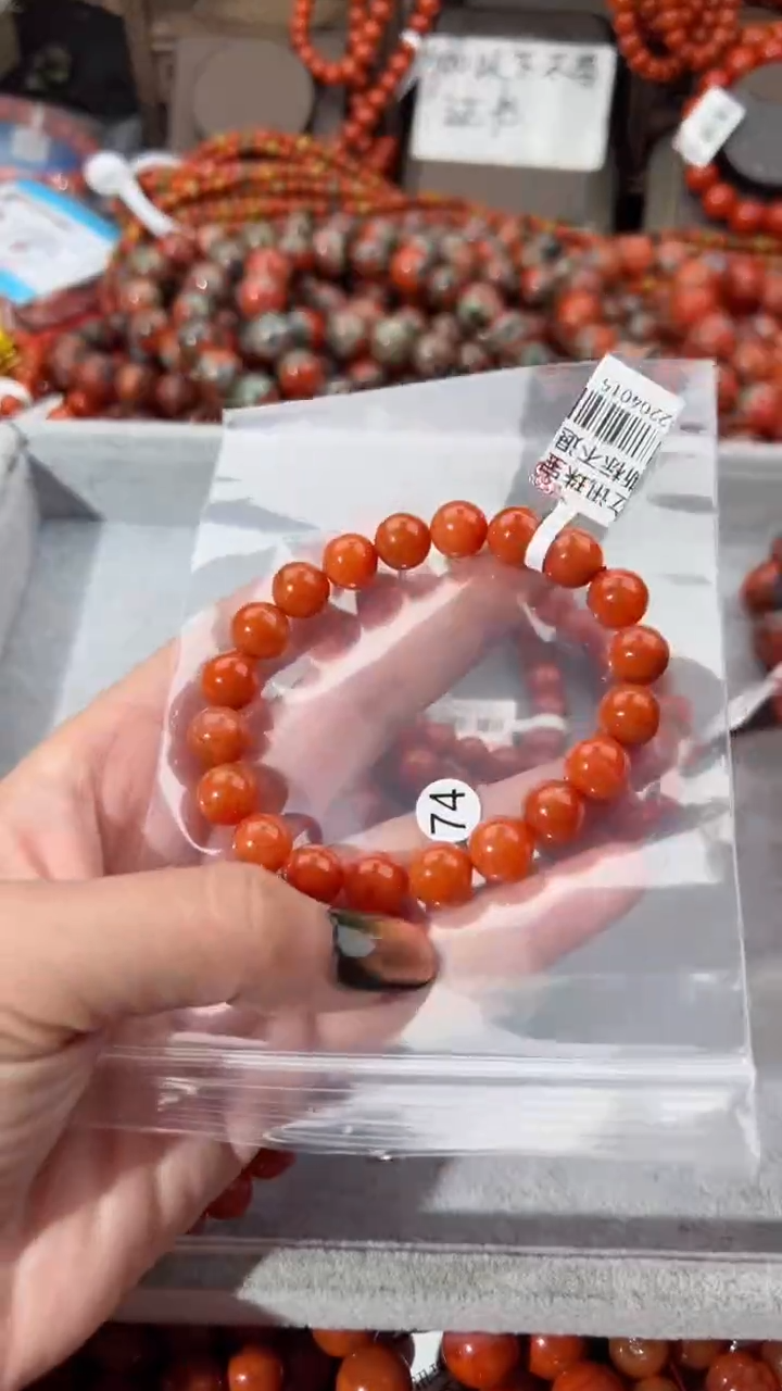 【闪购商品】南红玛瑙手串未镶嵌9+