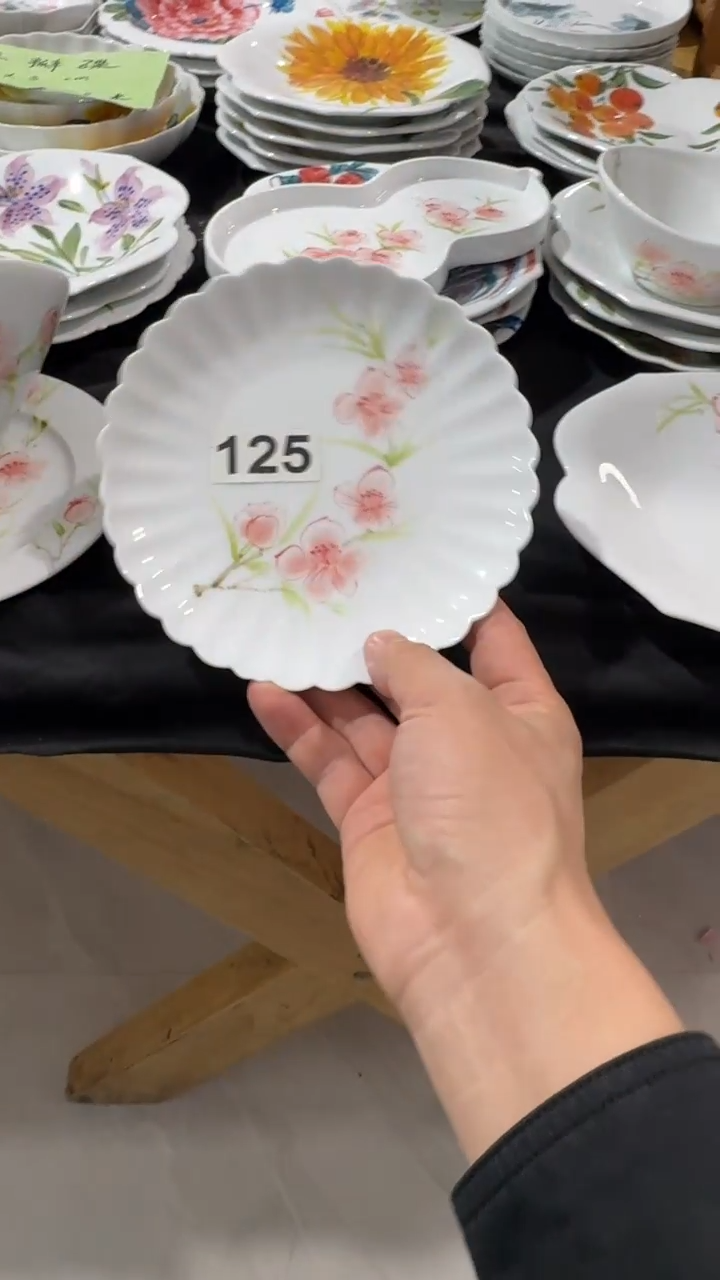 其他景德镇高温瓷（菊花碟）