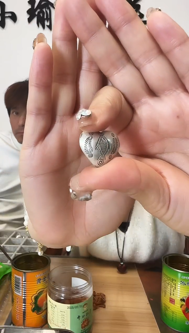 非金属无F*多样性发货其中发一  心鱼