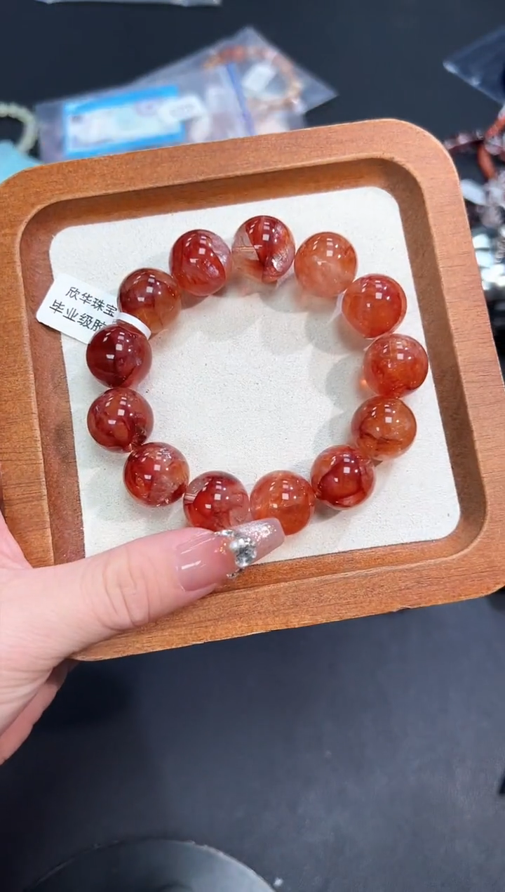 【闪购商品】水晶手串未镶嵌24d多样性发其一/1条默认微瑕