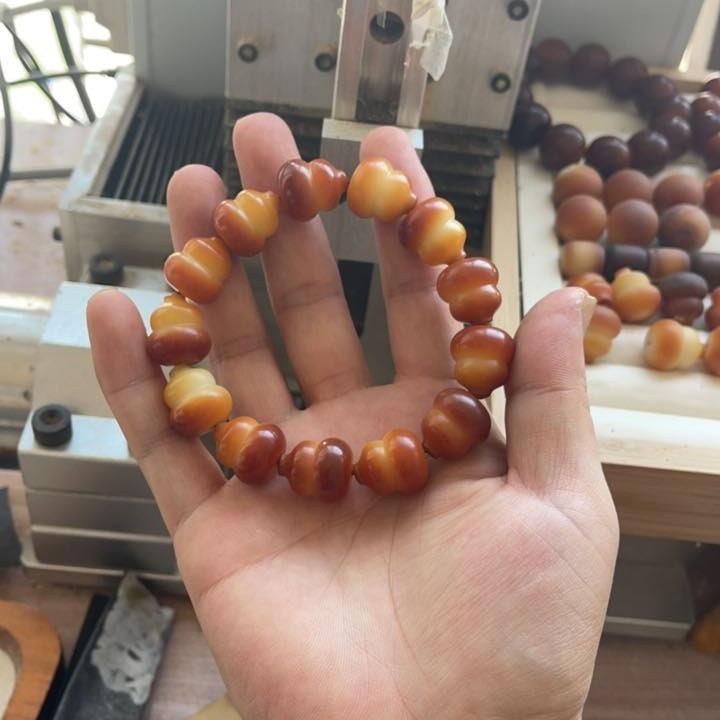 天然菩提根风化老料菩提手串干车干磨而成黑红色风化果葫芦手串