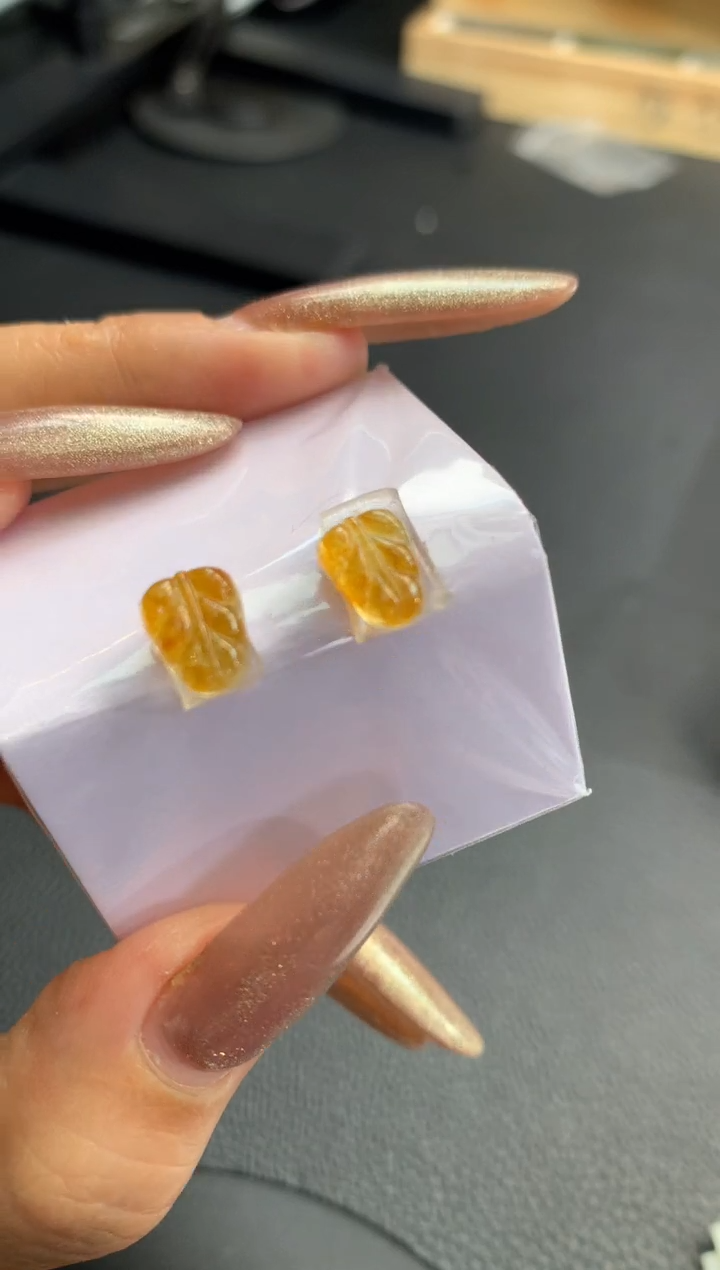 【闪购商品】定制翡翠未镶嵌翡翠