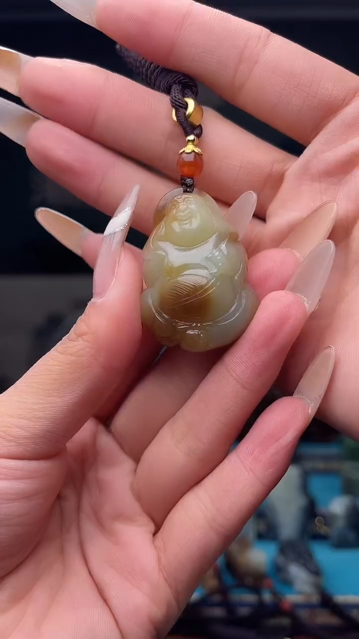 未镶嵌和田玉挂件1