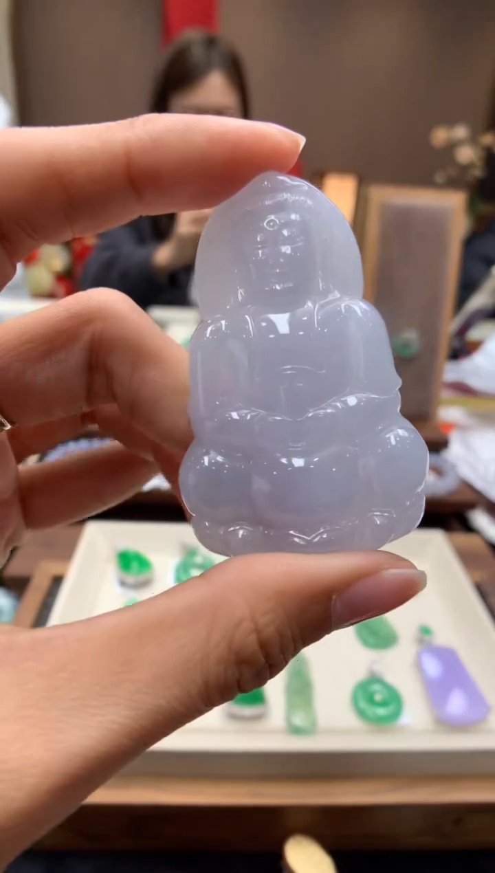 【闪购商品】翡翠颈饰未镶嵌观音