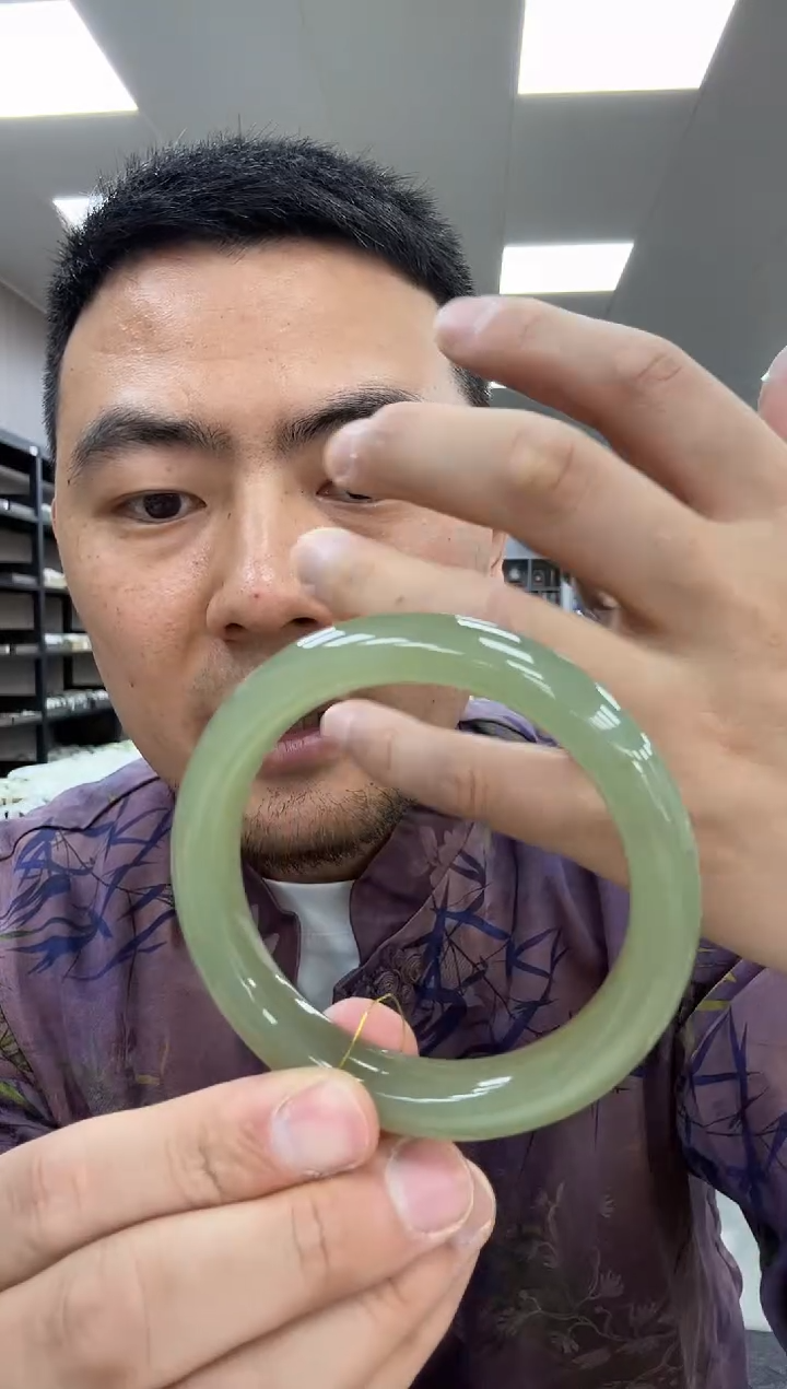 【闪购商品】和田玉手镯未镶嵌61  270