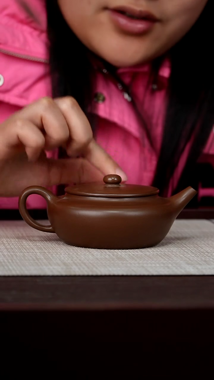 【闪购商品】宜兴原矿紫砂壶茶壶180C