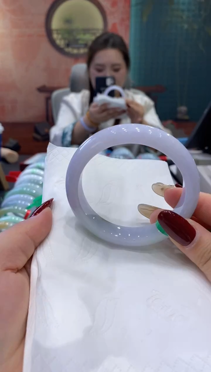 【闪购商品】翡翠手镯未镶嵌多人00018253