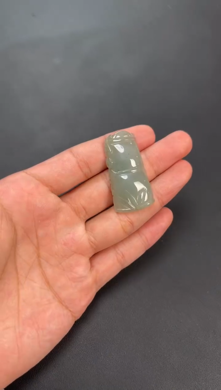 【闪购商品】翡翠吊坠(不含链)未镶嵌翡翠吊坠YPFC-190