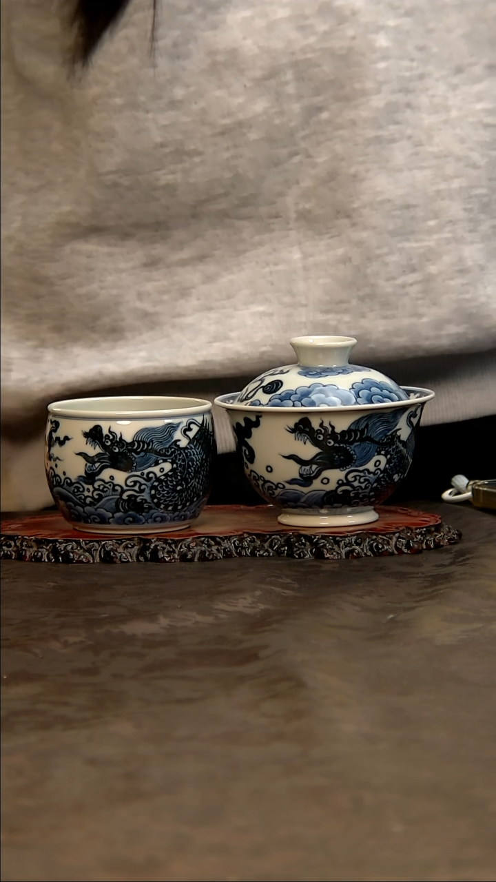 【闪购商品】青花手绘龙纹套组