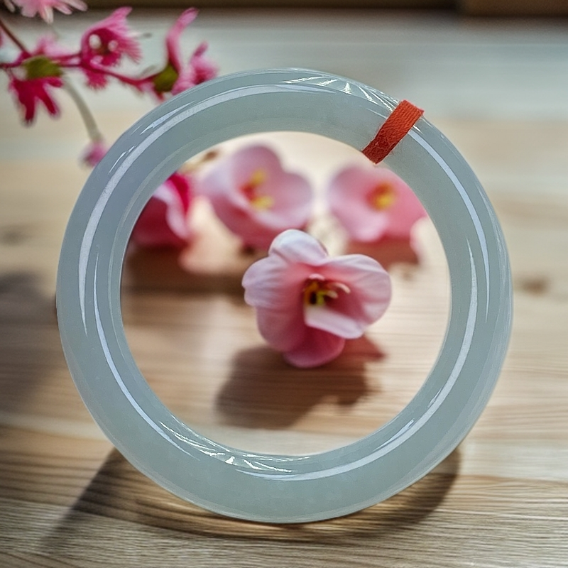 缅甸产地天然A货翡翠专卖手镯