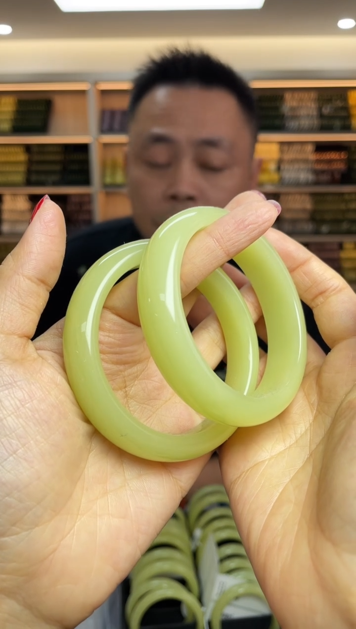 【闪购商品】岫玉·未镶嵌多样性发一件*客服备注圈口53-63