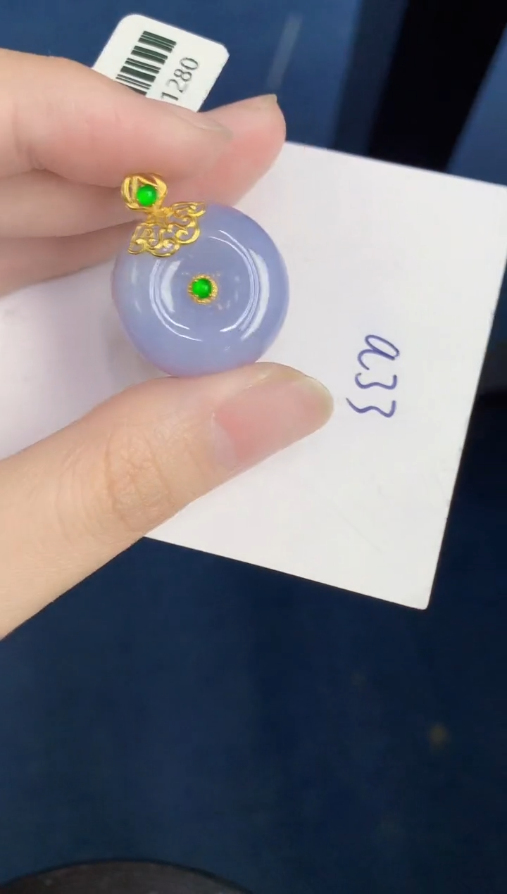 翡翠18K金镶嵌颈饰000000000