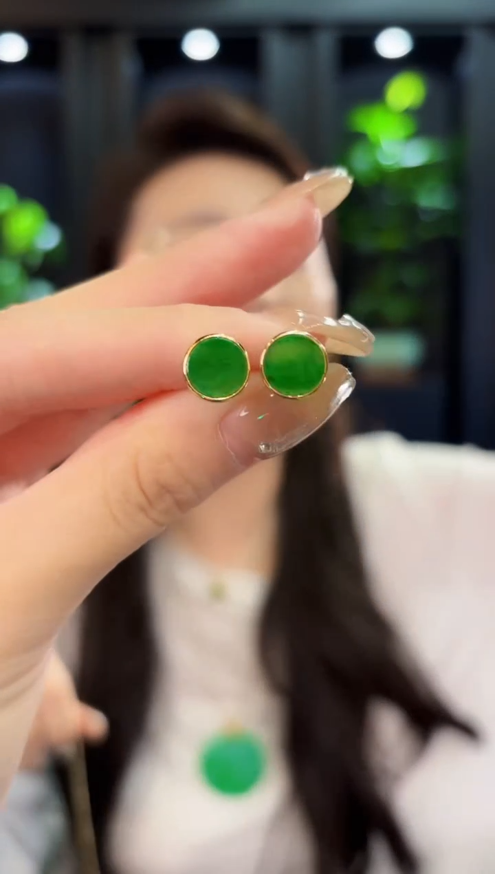 翡翠未镶嵌耳饰i缅料A货/多样性发货/一件