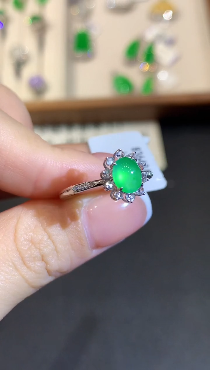 翡翠戒指18K金镶嵌L1664多样性发其一