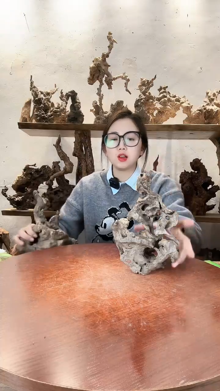 【闪购商品】木黄荆随型风化镂空底座摆件无漆无蜡