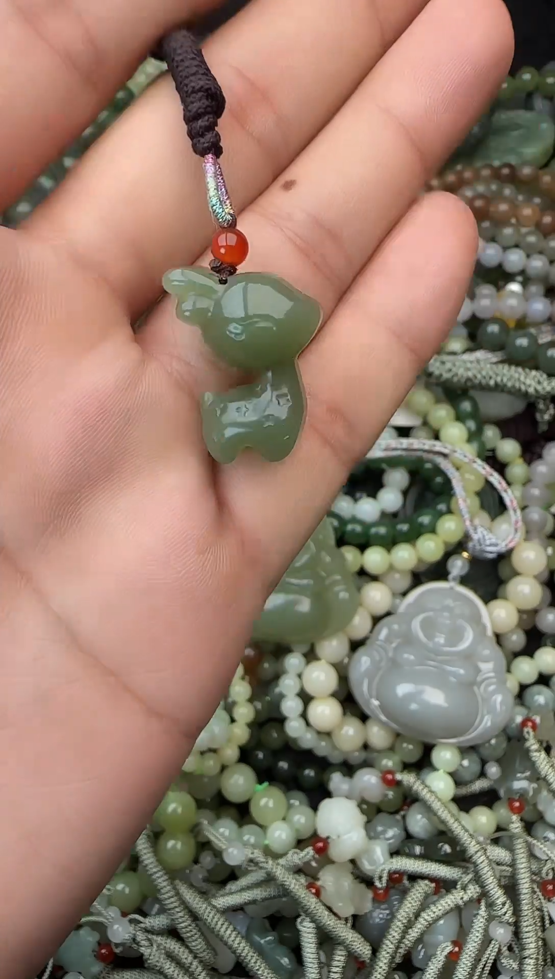 颈饰未镶嵌和田玉拍一发一