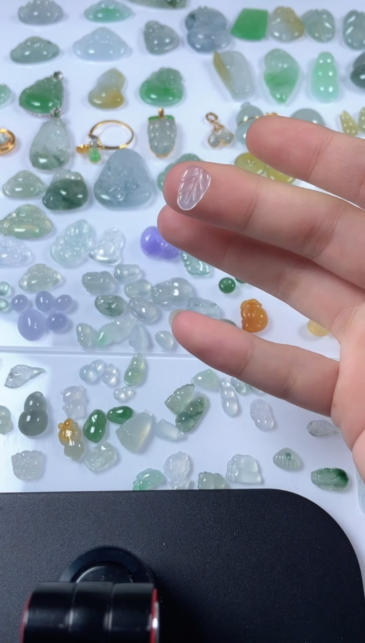 未镶嵌裸石翡翠缅甸天然翡翠