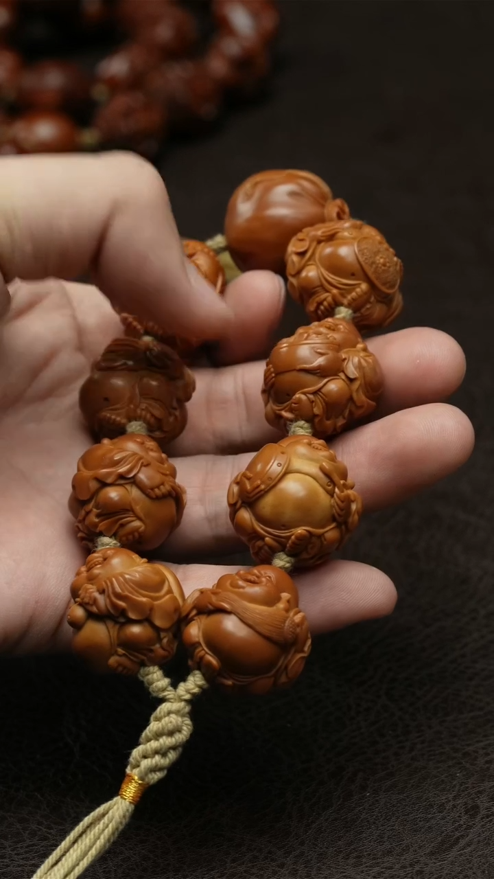 【闪购商品】橄榄核吊坠弥勒手串