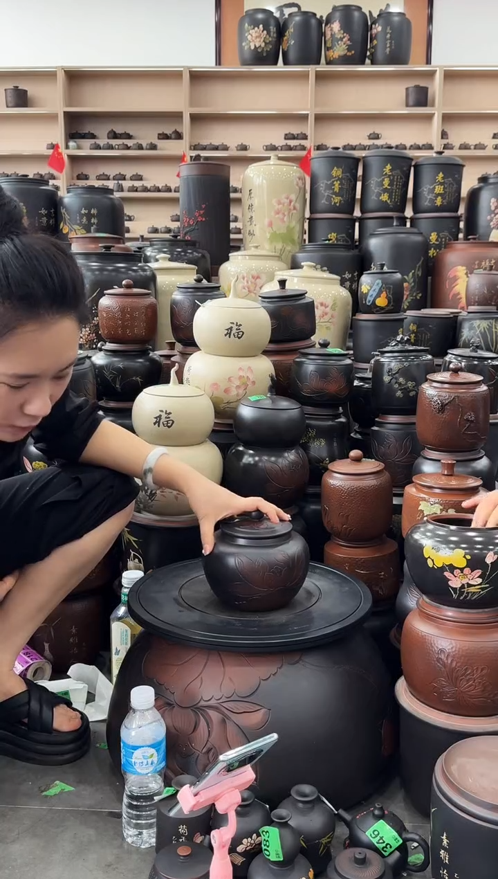 罐瑕疵茶叶罐 小苹果荷花 921