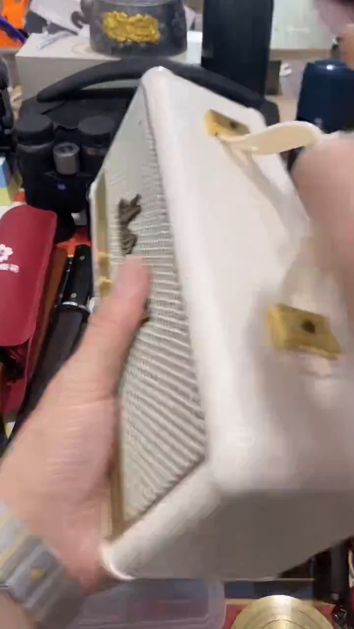 瓷片闪购商品 如图所示