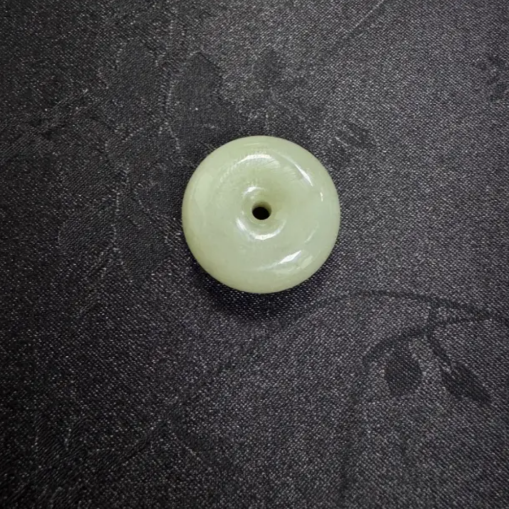 F08033和田玉于田料玉平安扣吊坠21.5mm