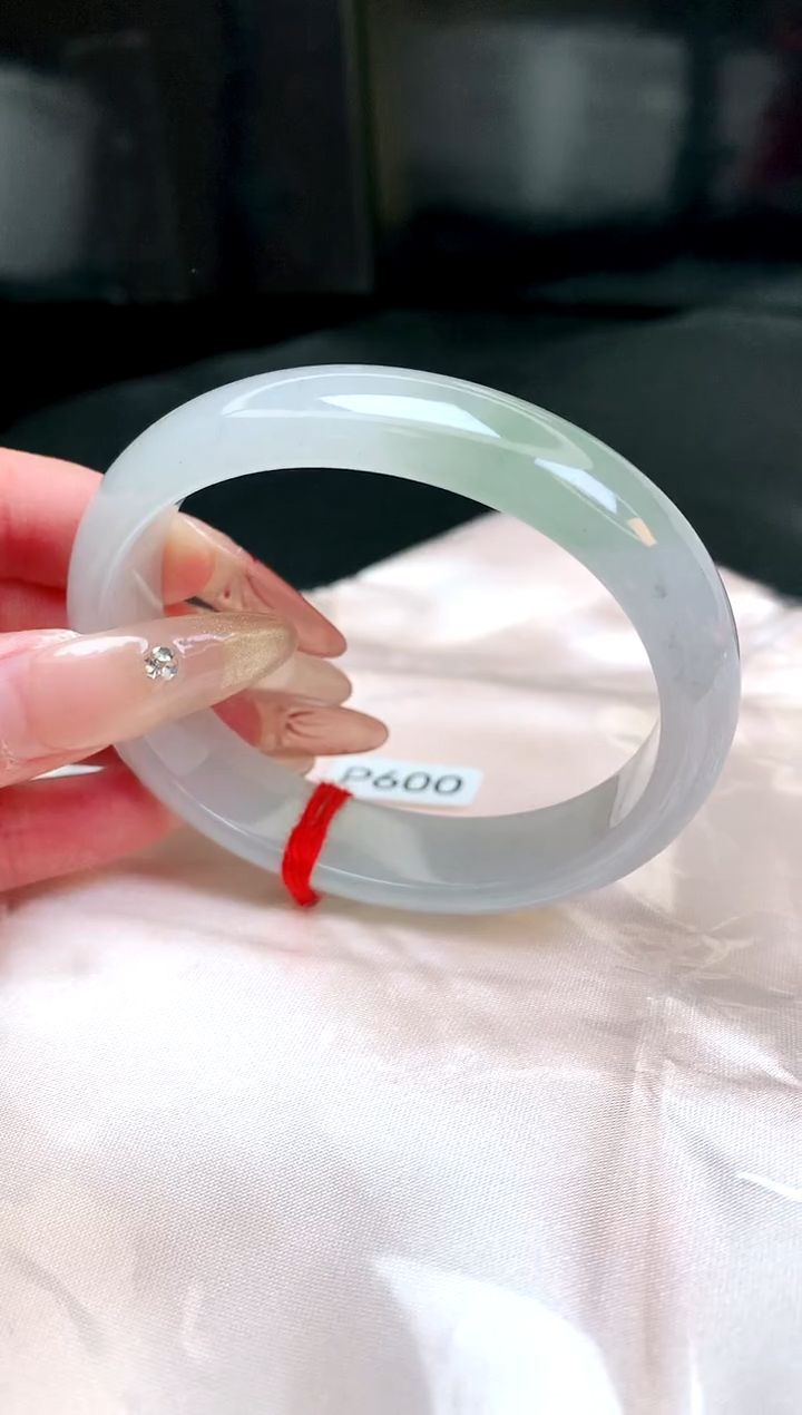 【闪购商品】翡翠手镯未镶嵌缅甸天然A货翡翠