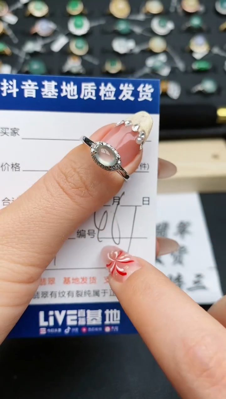 【闪购商品】翡翠戒指银S925镶嵌...........