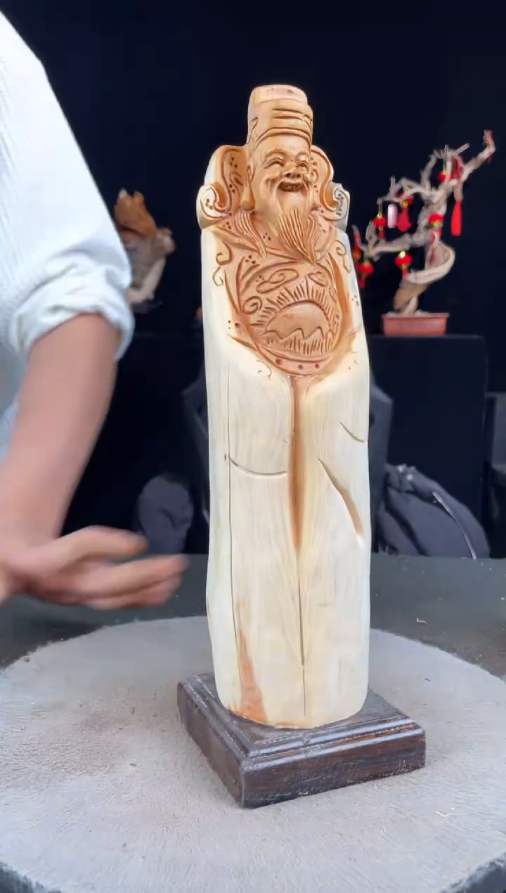 【闪购商品】柏木（崖柏）其他手工摆件,先抢先得!