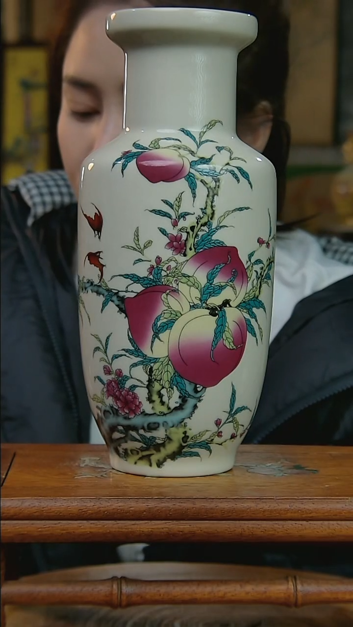 摆件陶稀土寿桃赏瓶