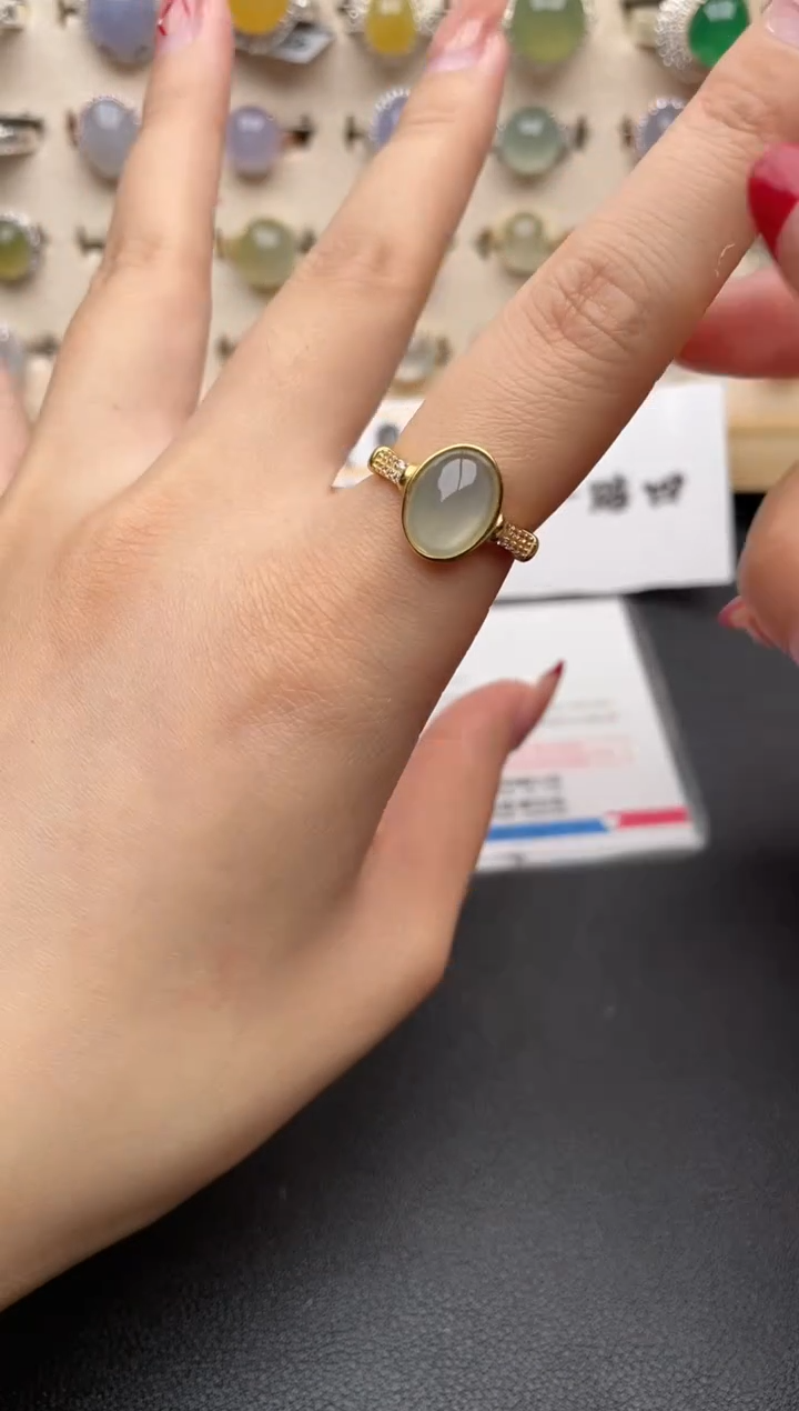 【闪购商品】翡翠戒指银S925镶嵌一物一证一礼盒