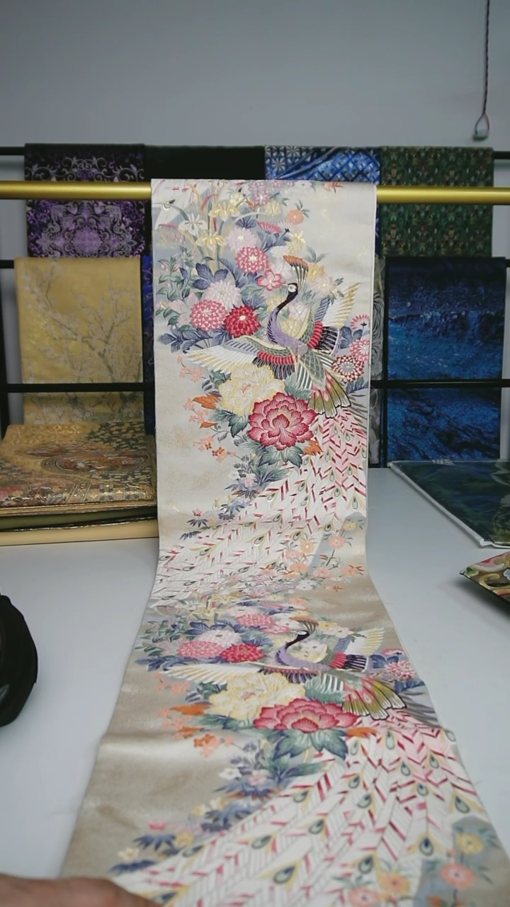 【闪购商品】织绣织锦102孔雀花卉