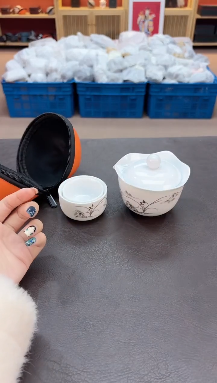 【闪购商品】摆件瓷SC1111111111111