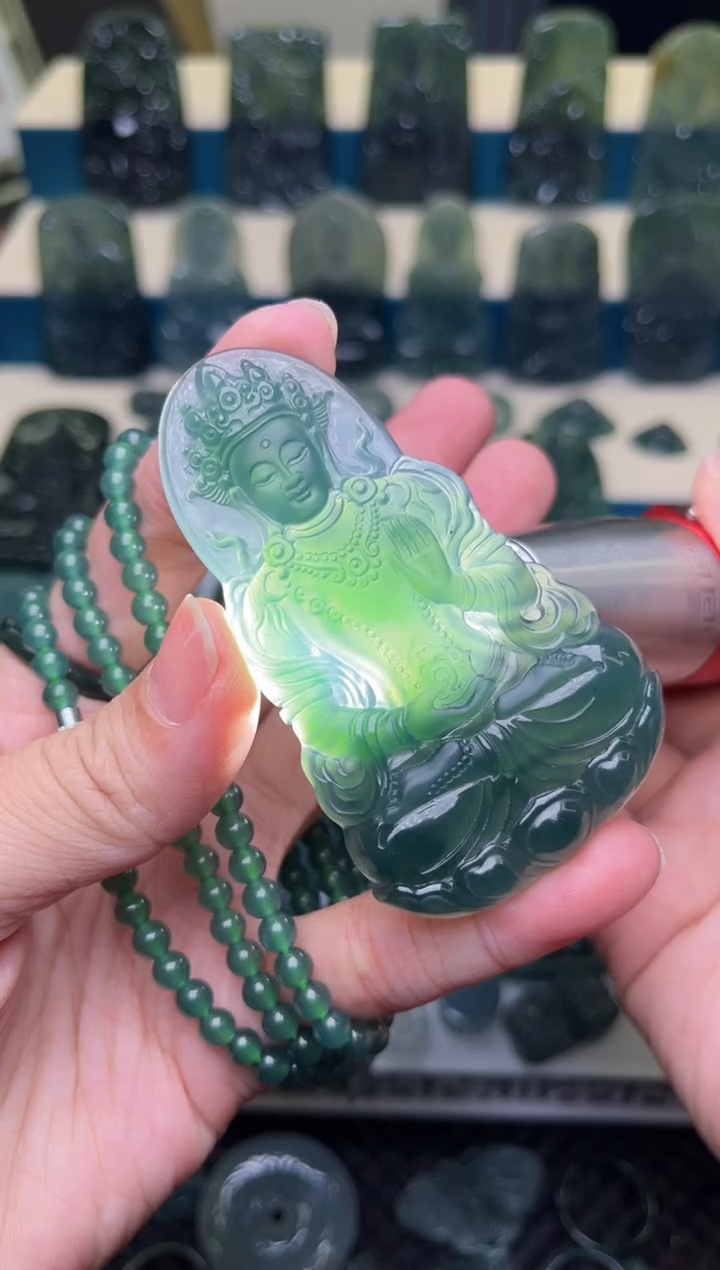 吊坠(不含链)未镶嵌翡翠 