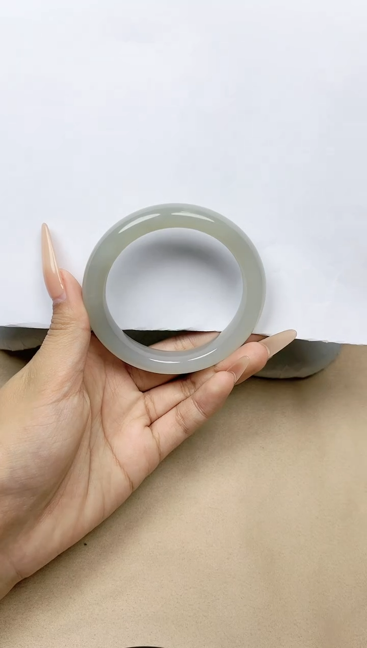 【闪购商品】和田玉手镯未镶嵌56/57圈口YY