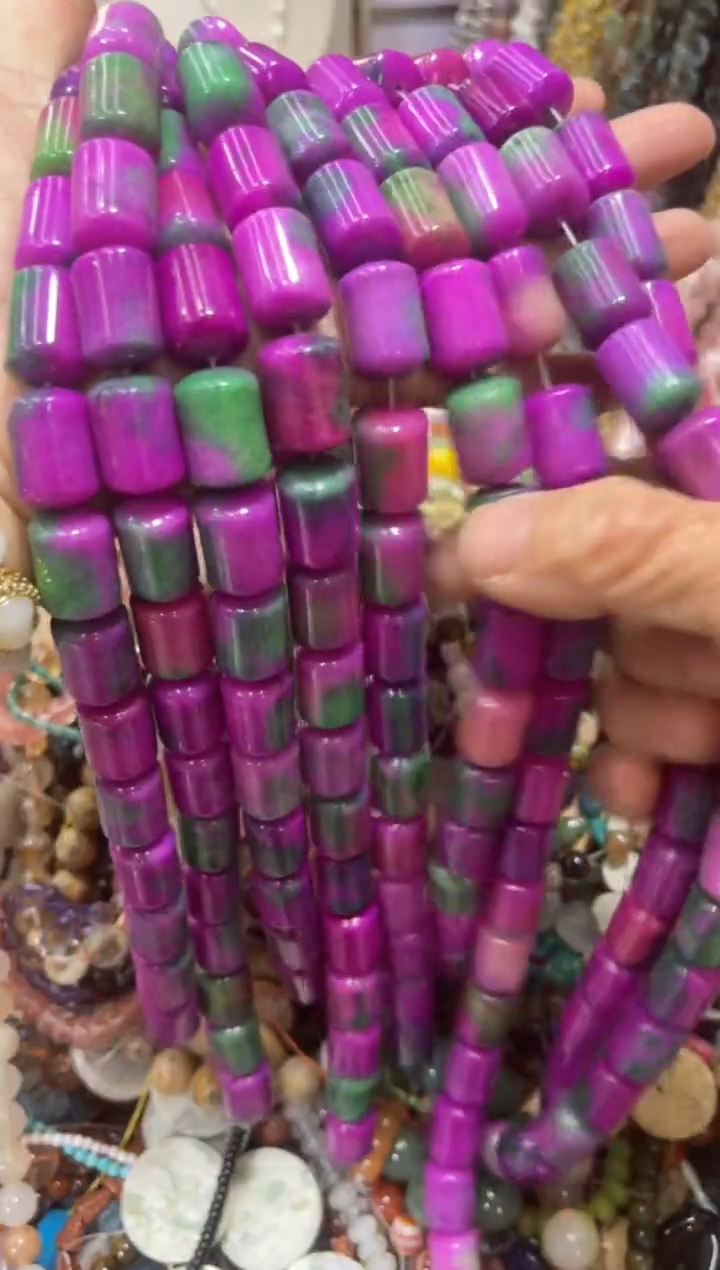 未镶嵌玛瑙/玉髓珠宝半成品一条