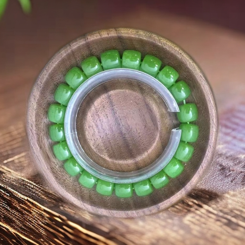 【思涵珠宝】俄罗斯产地 051 俄碧俄罗斯果绿直切 10mm