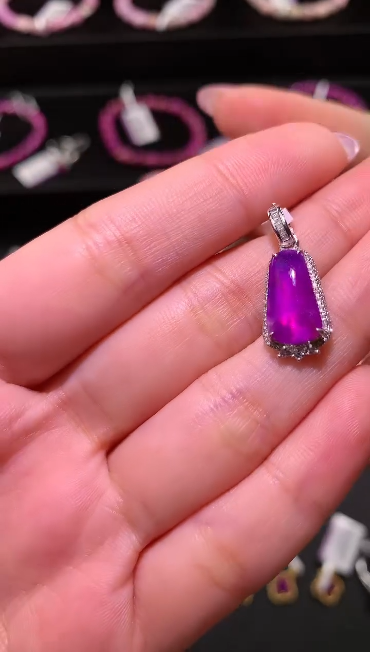 【闪购商品】苏纪石（舒俱来）.18K金镶嵌舒俱来吊坠