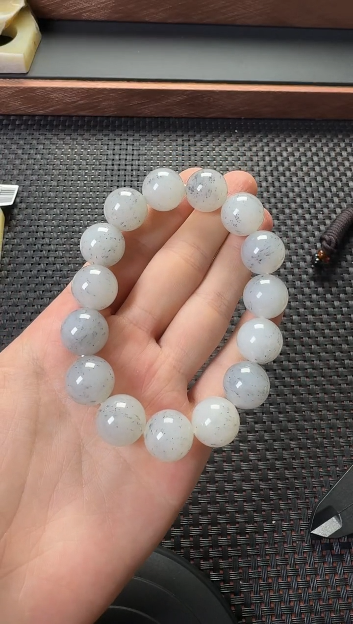 未镶嵌手串和田玉黑山卡14手串