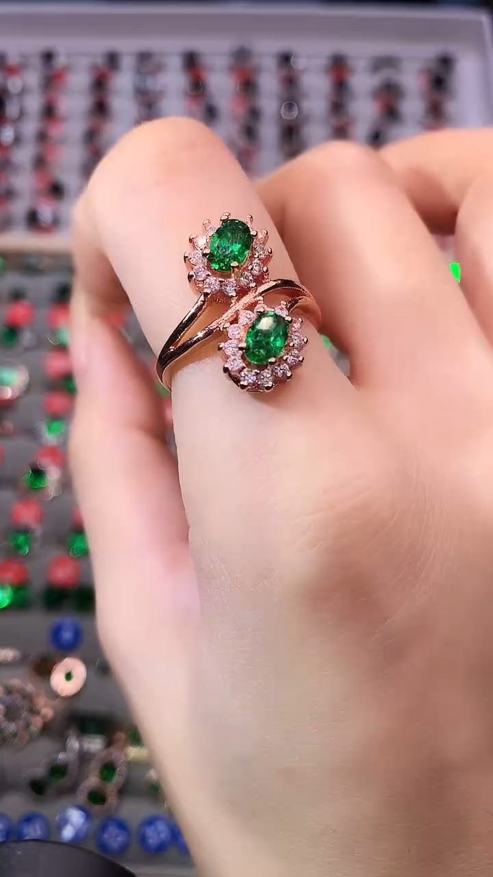 【闪购商品】透辉石戒指银S925镶嵌111111